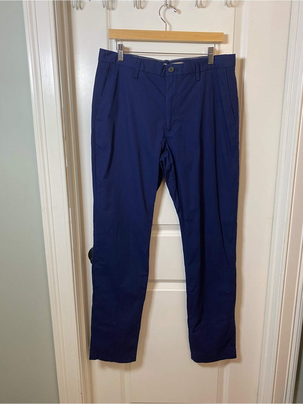New Banana Republic Men's Royal Blue Chino Pants